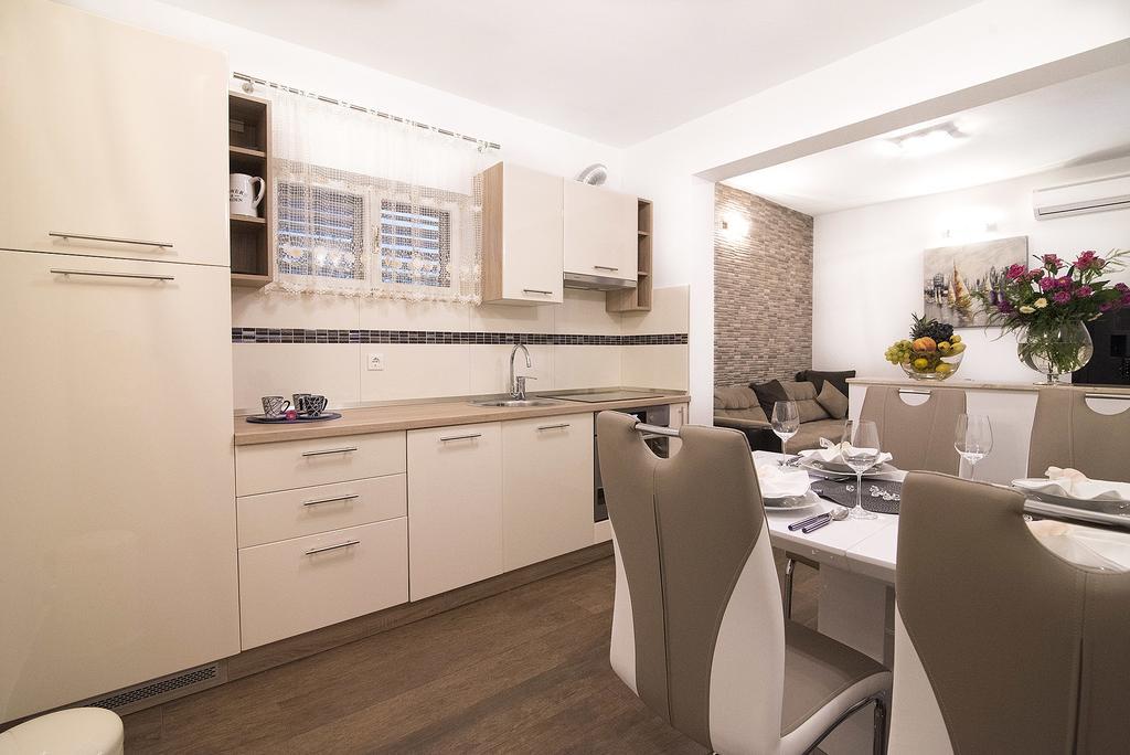 Apartment J&j